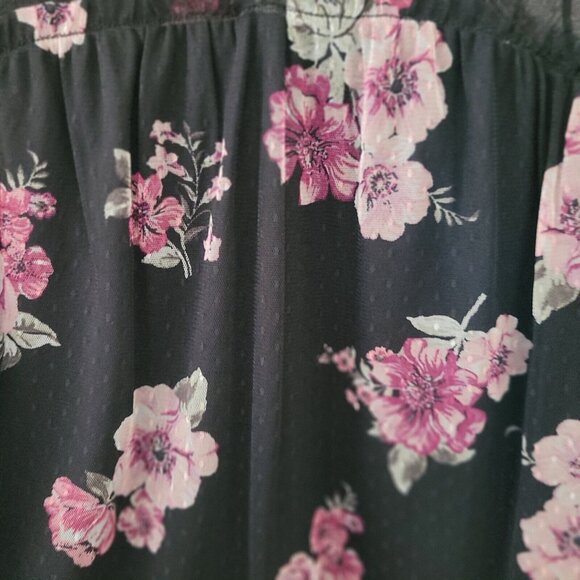 No Boundaries Mesh Floral Blouse Juniors Size M (7-9) Black Pink Whimsigoth NWT - Picture 11 of 11